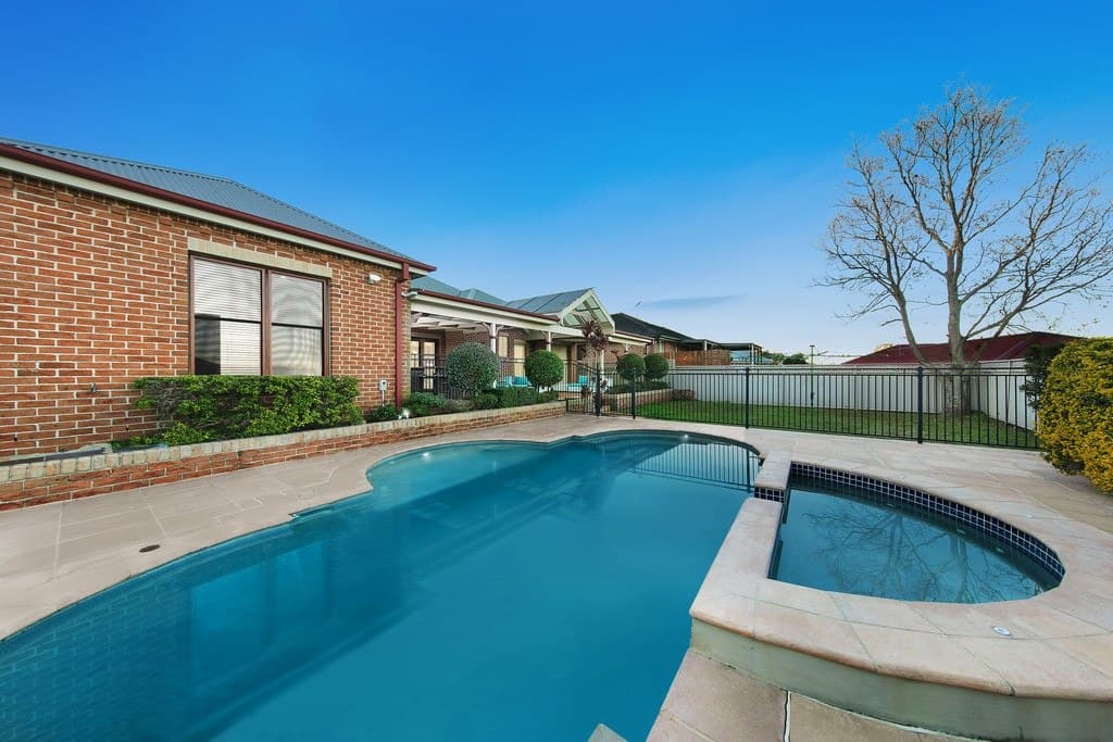 14 Carlisle Place, Morpeth - Thumbnail 2
