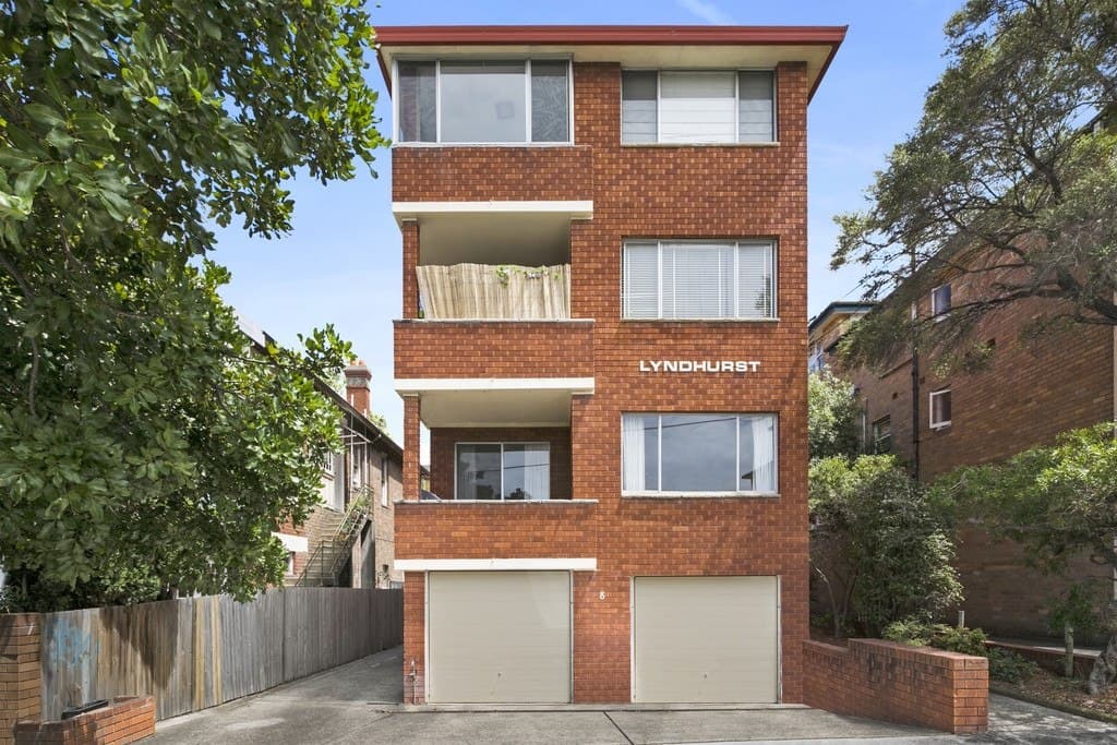 2/8 Carr Street, Coogee - Thumbnail 4