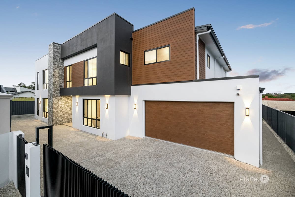 92 Frizzell Street, Stretton - Image 1