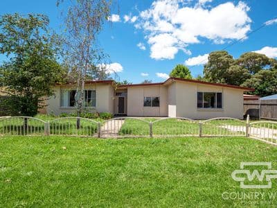 45 Abercrombie Street, Guyra, Guyra - Image 1