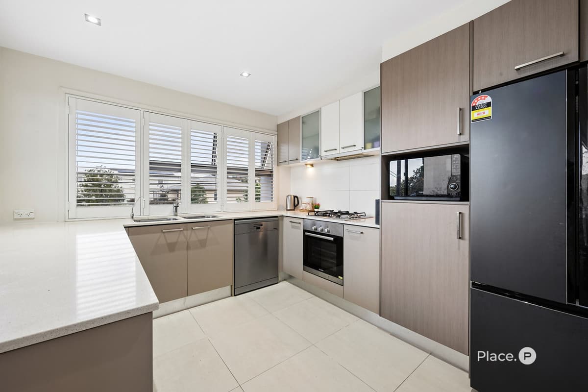 10 Ovey Street, Morningside - Thumbnail 4