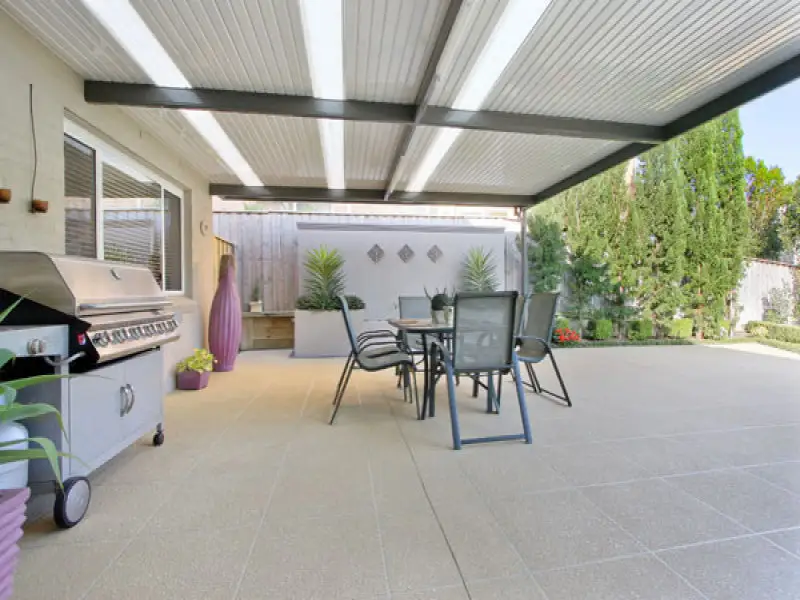 17 Drysdale Circuit, Beaumont Hills NSW, Beaumont Hills - Thumbnail 3