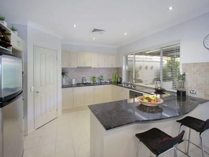 17 Drysdale Circuit, Beaumont Hills NSW, Beaumont Hills - Thumbnail 8