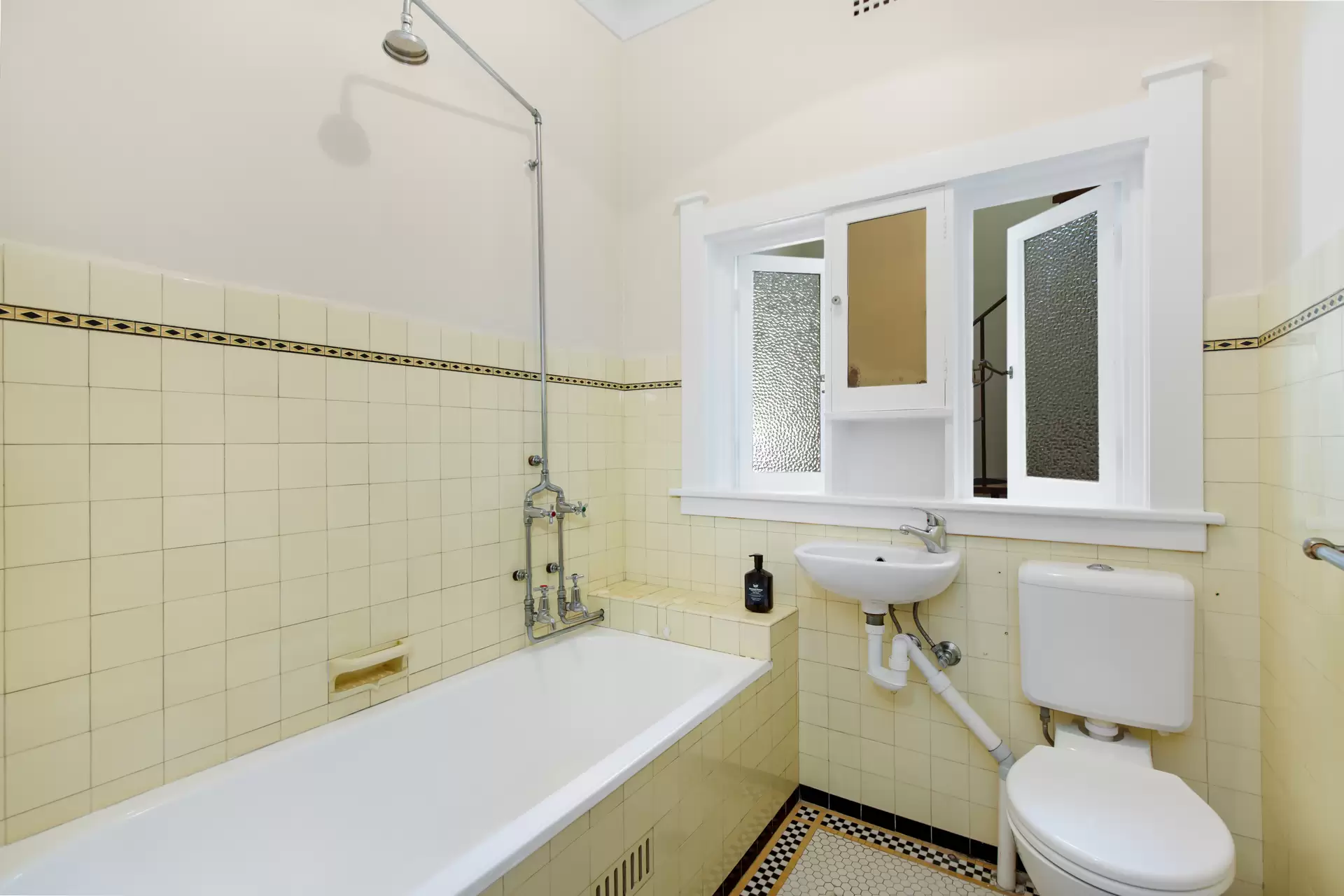 26 Churchill Avenue, Wahroonga - Thumbnail 7