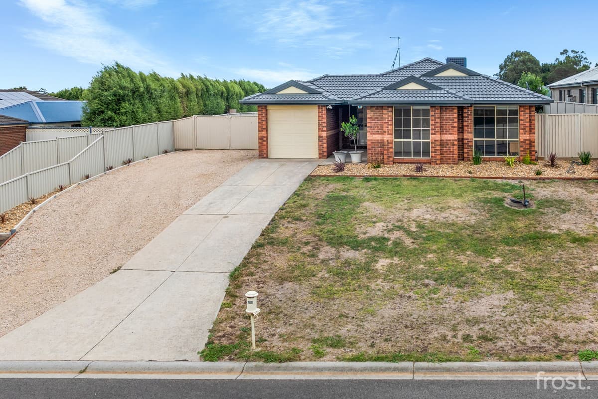 102A Roulston Way, Wallan, VIC, Wallan - Image 1