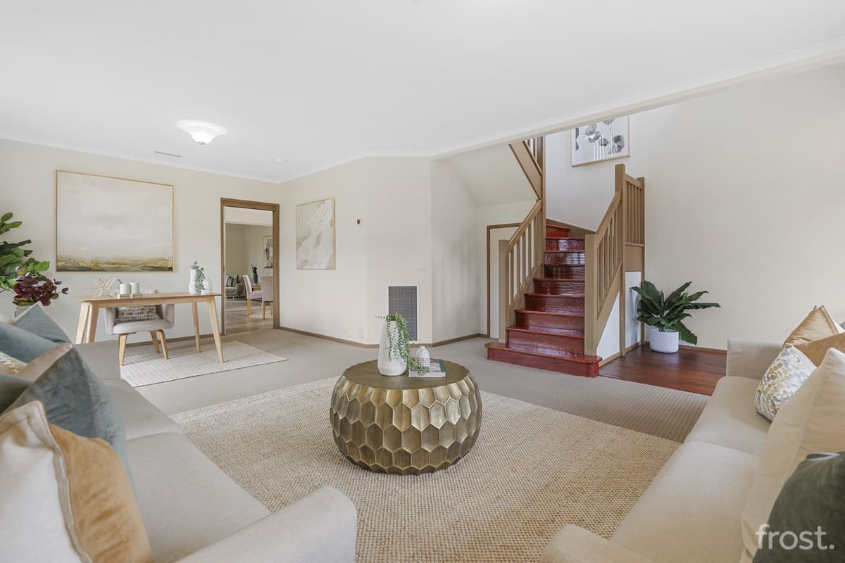 18 Stanley Jones Drive, South Morang, VIC, South Morang - Thumbnail 3