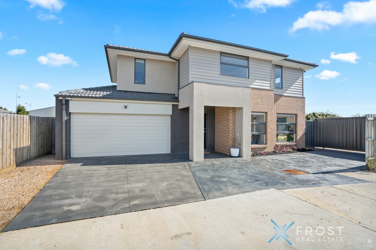 27 Princes Circuit, Wallan, VIC, Wallan - Thumbnail 2