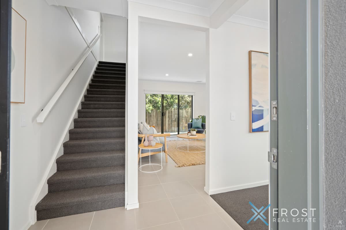27 Princes Circuit, Wallan, VIC, Wallan - Thumbnail 3