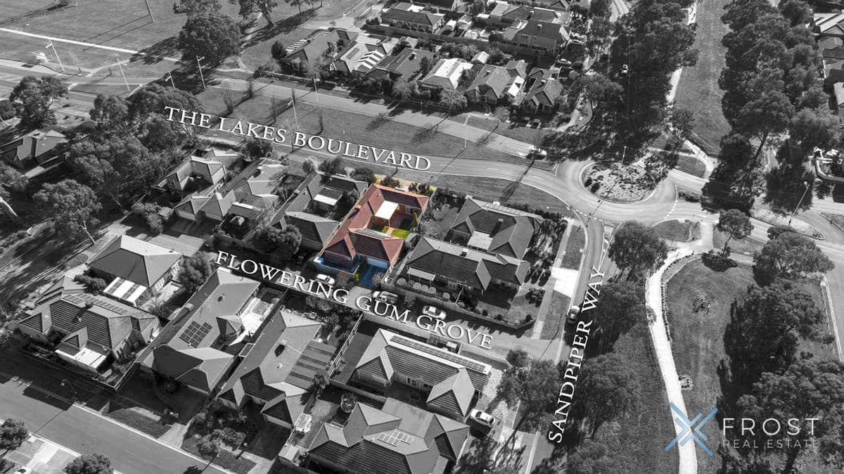 608 The Lakes Boulevard, South Morang, VIC, South Morang - Thumbnail 2