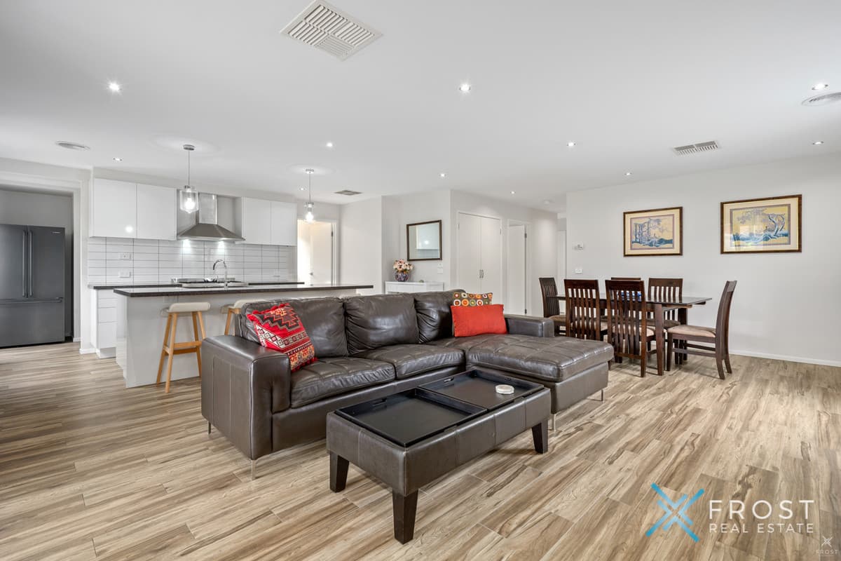 16 Primrose Crescent, Mickleham, VIC, Mickleham - Thumbnail 3