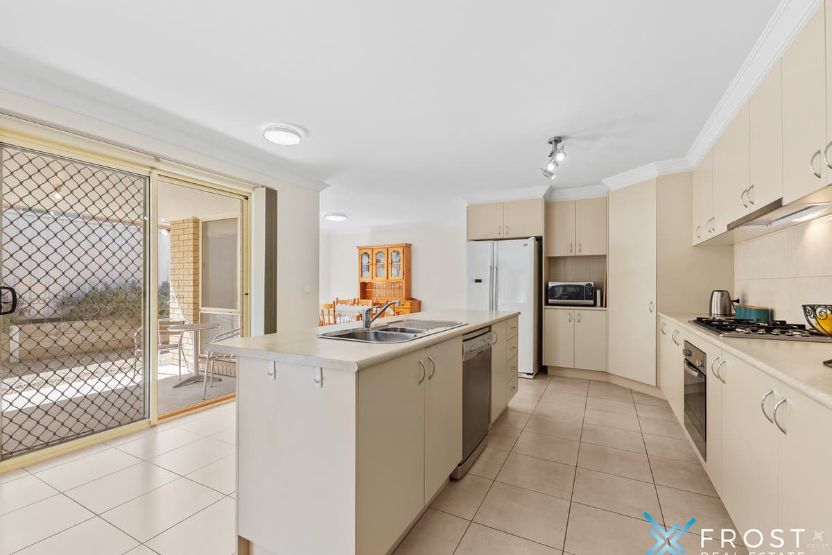 26 Dakota Avenue, Wallan, VIC, Wallan - Thumbnail 3