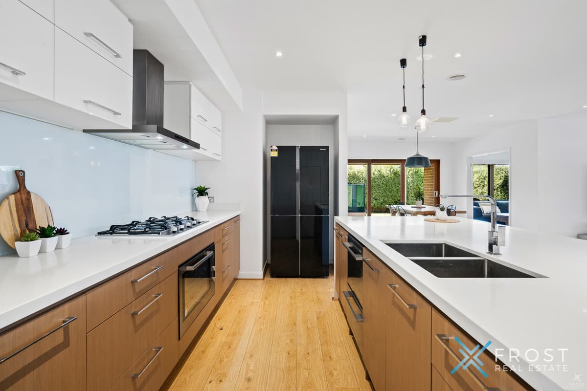 7 Maestro Drive, Wallan, VIC, Wallan - Thumbnail 3