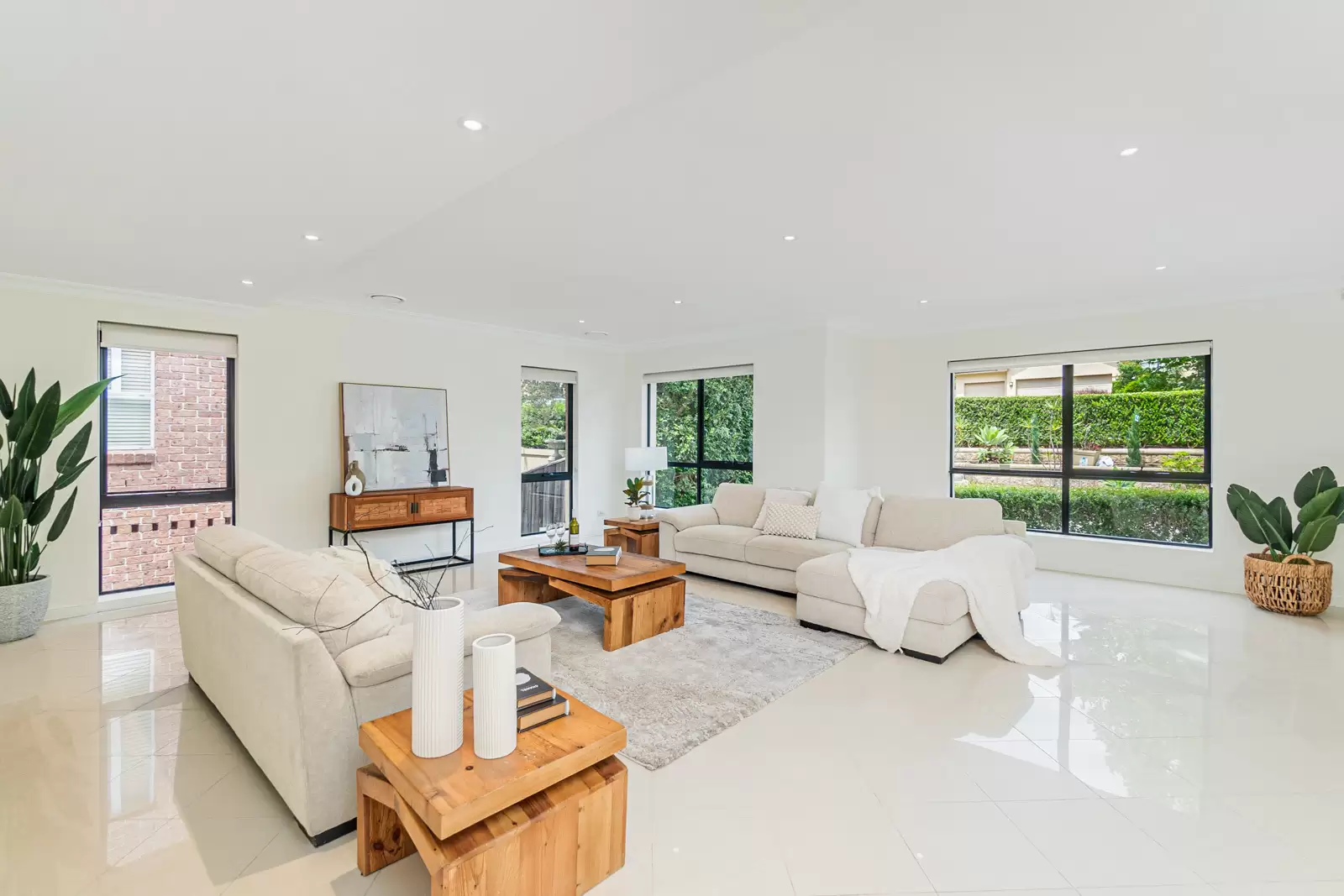 21 Applecross Avenue, Castle Hill NSW, Castle Hill - Image 1
