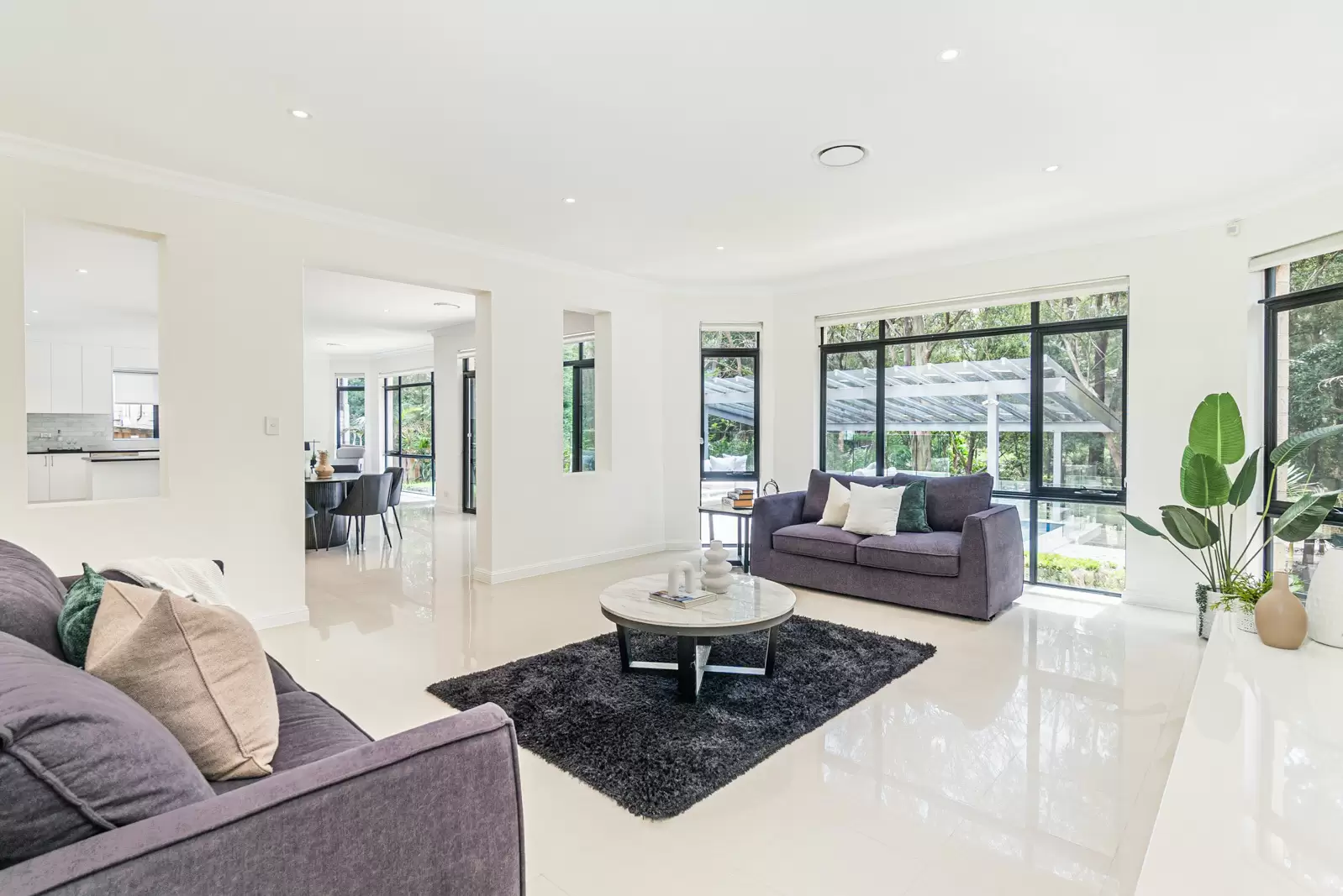 21 Applecross Avenue, Castle Hill NSW, Castle Hill - Thumbnail 2