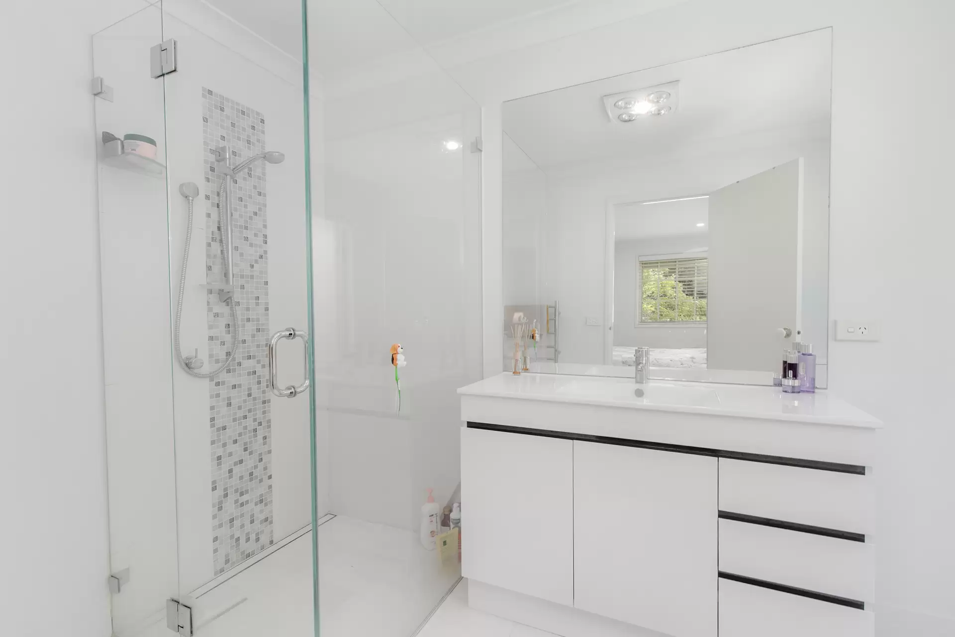 59 James Henty Drive, Dural NSW, Dural - Thumbnail 4