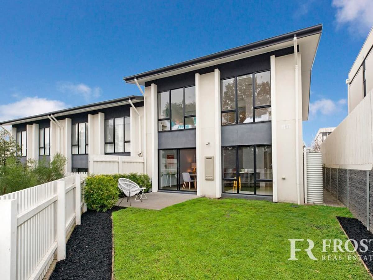 5 Edinburgh Circuit, Bundoora, VIC, Bundoora - Image 1
