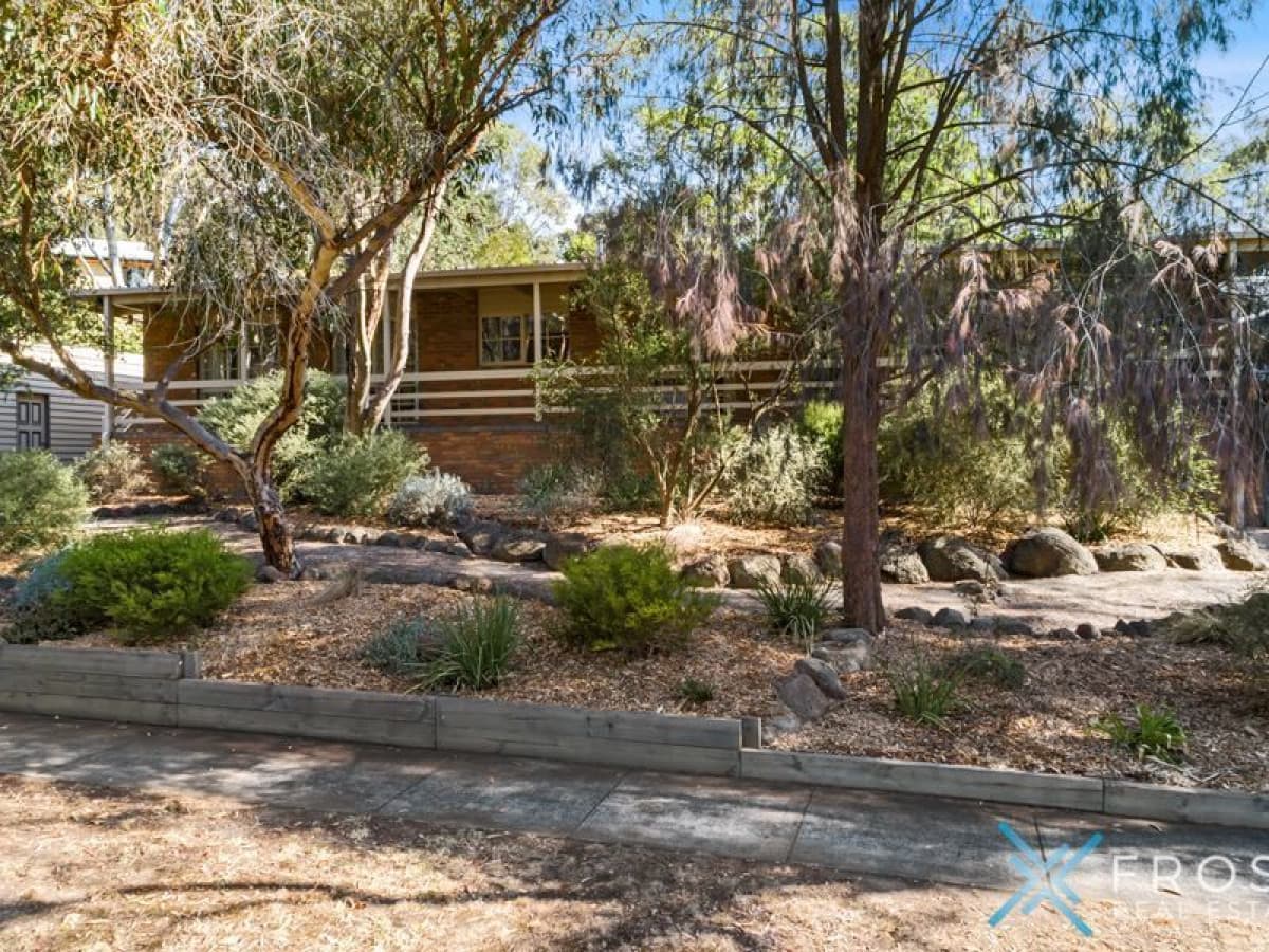 22 The Parkway, Diamond Creek, VIC, Diamond Creek - Thumbnail 3