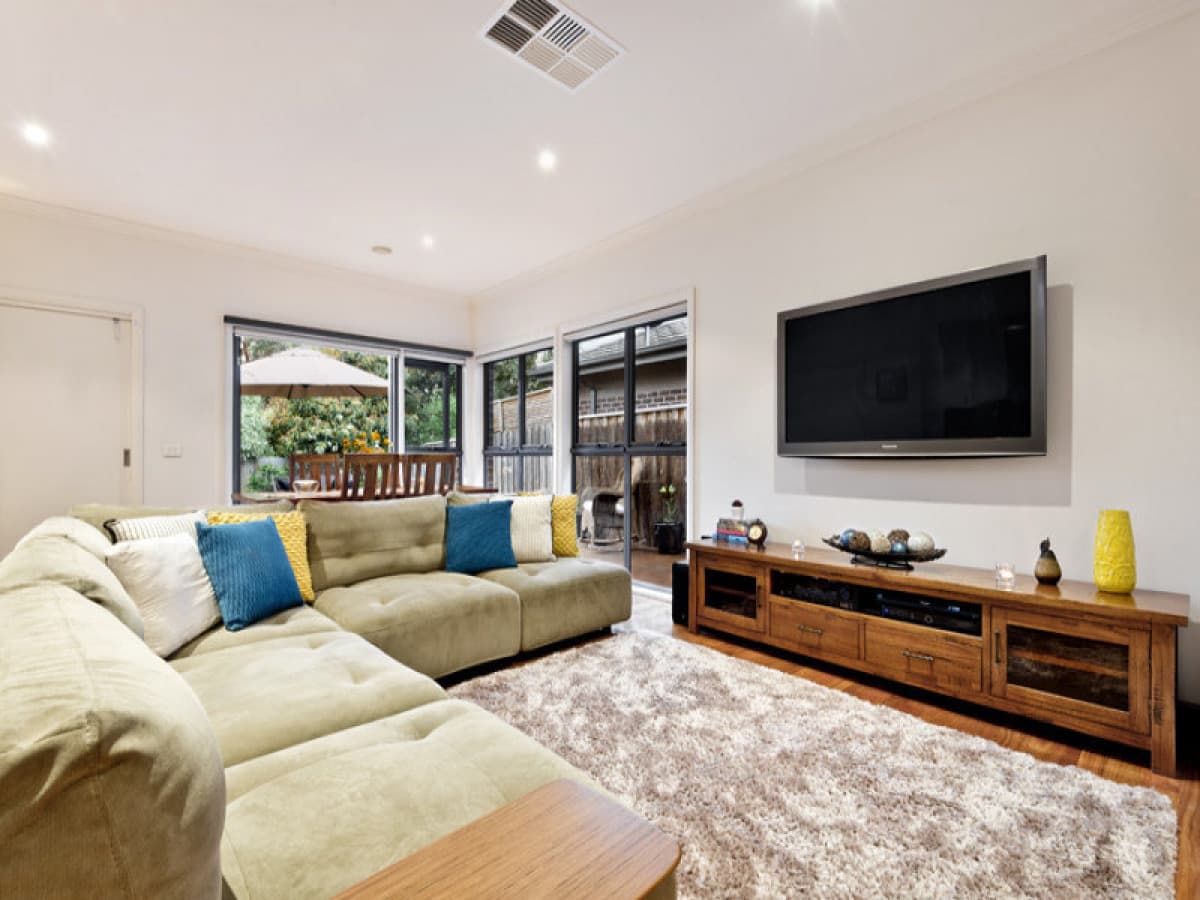 62 Mountain View Road, Montmorency, VIC, Montmorency - Thumbnail 3