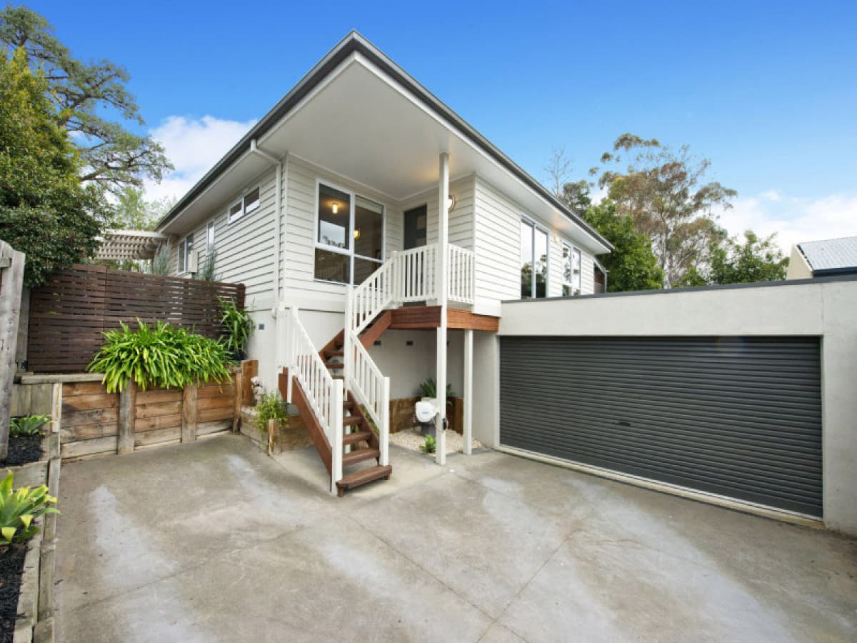 2/131 Karingal Drive, Briar Hill, VIC, Briar Hill - Image 1
