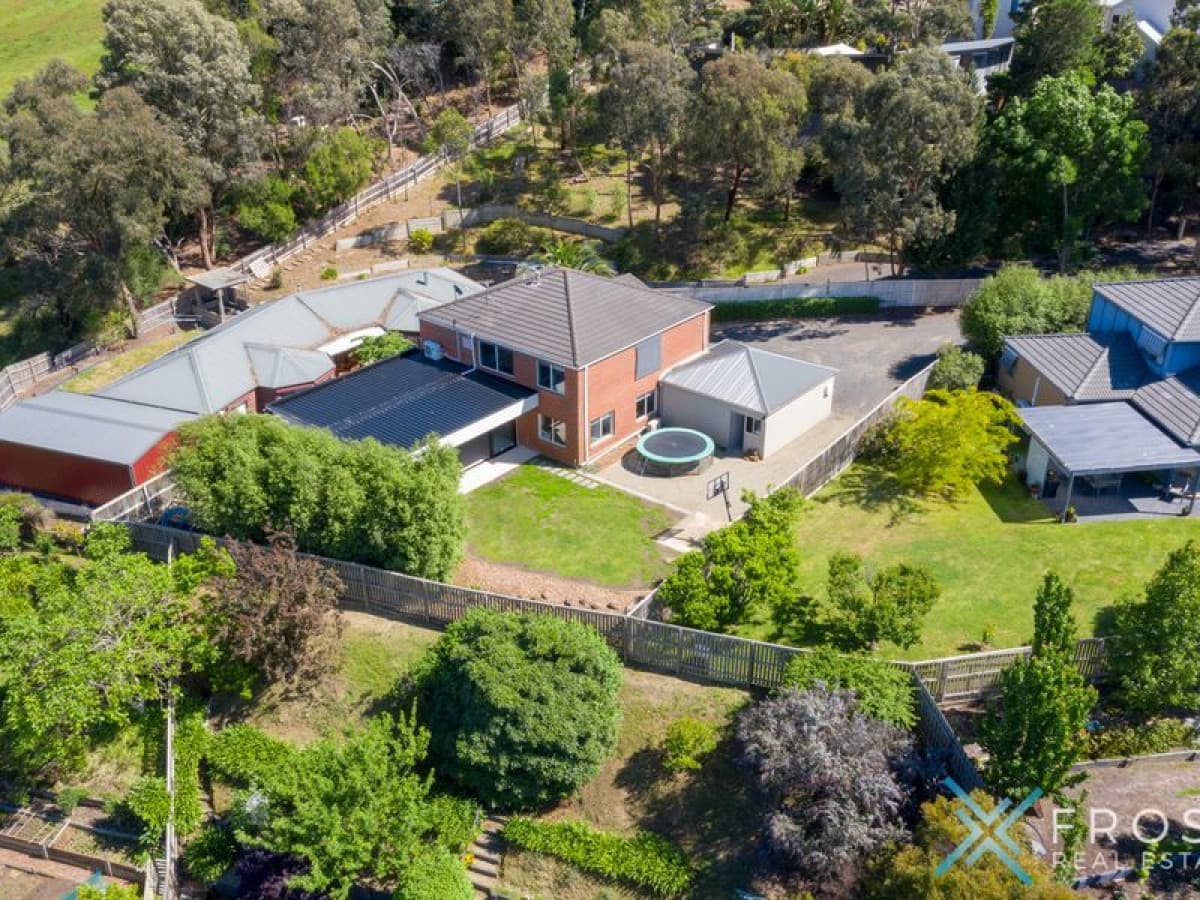 4 Natalie Mews, Eltham, VIC, Eltham - Thumbnail 3
