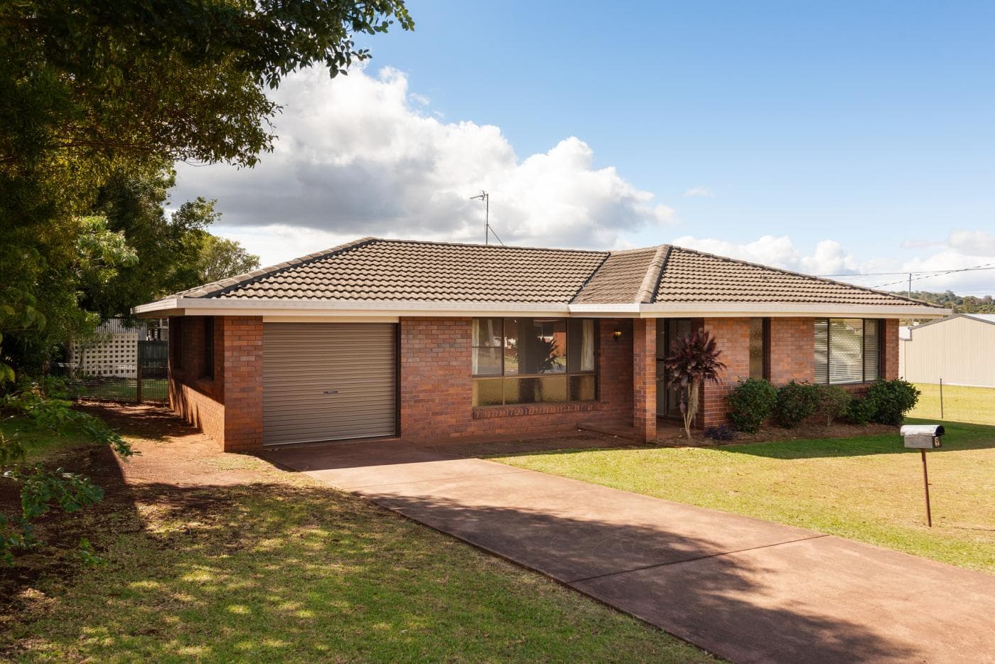 9 Knockator Crescent, Centenary Heights, QLD, Centenary Heights - Image 1