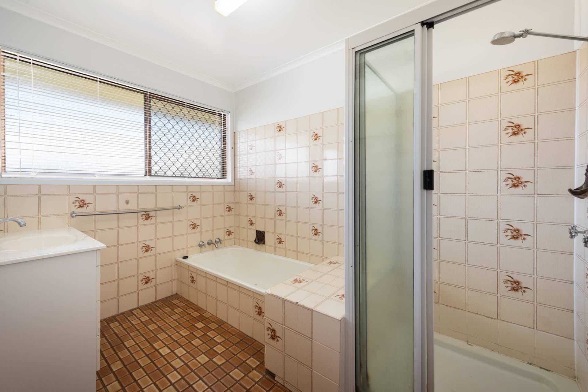 9 Knockator Crescent, Centenary Heights, QLD, Centenary Heights - Thumbnail 7