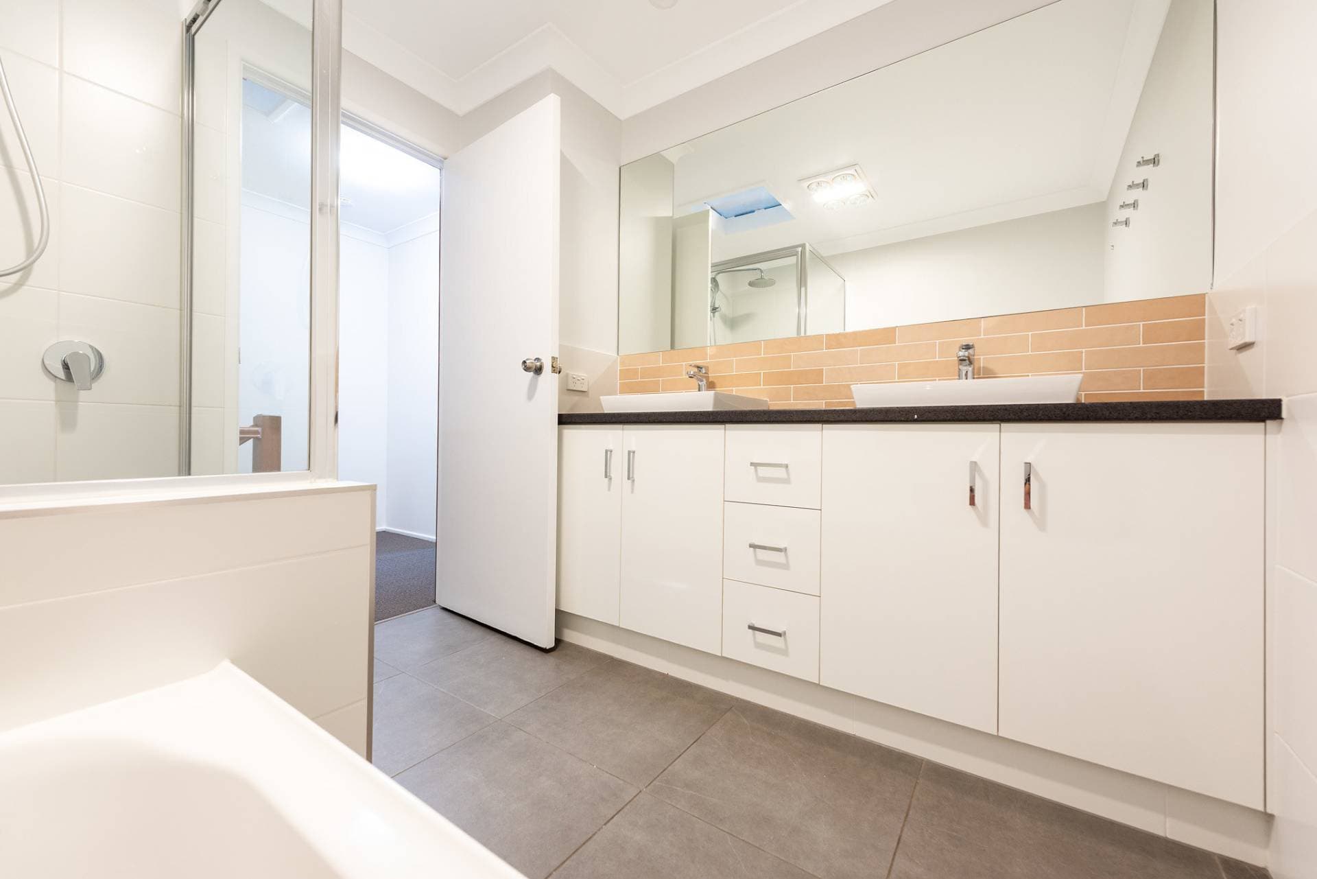 Unit 3, 92 West Street, Toowoomba City, QLD, Toowoomba City - Thumbnail 8
