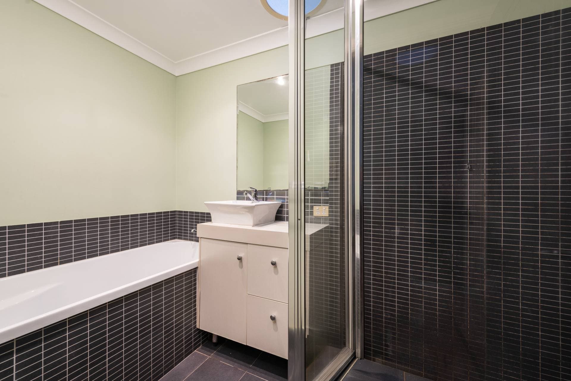 Unit 2, 99 Wuth Street, Darling Heights, QLD, Darling Heights - Thumbnail 8