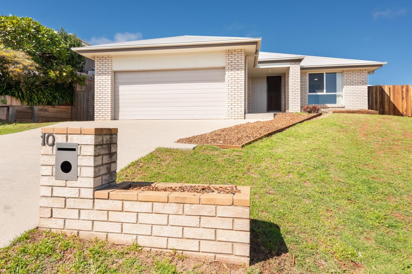 10 Felix Street, Cranley, QLD, Cranley - Image 1