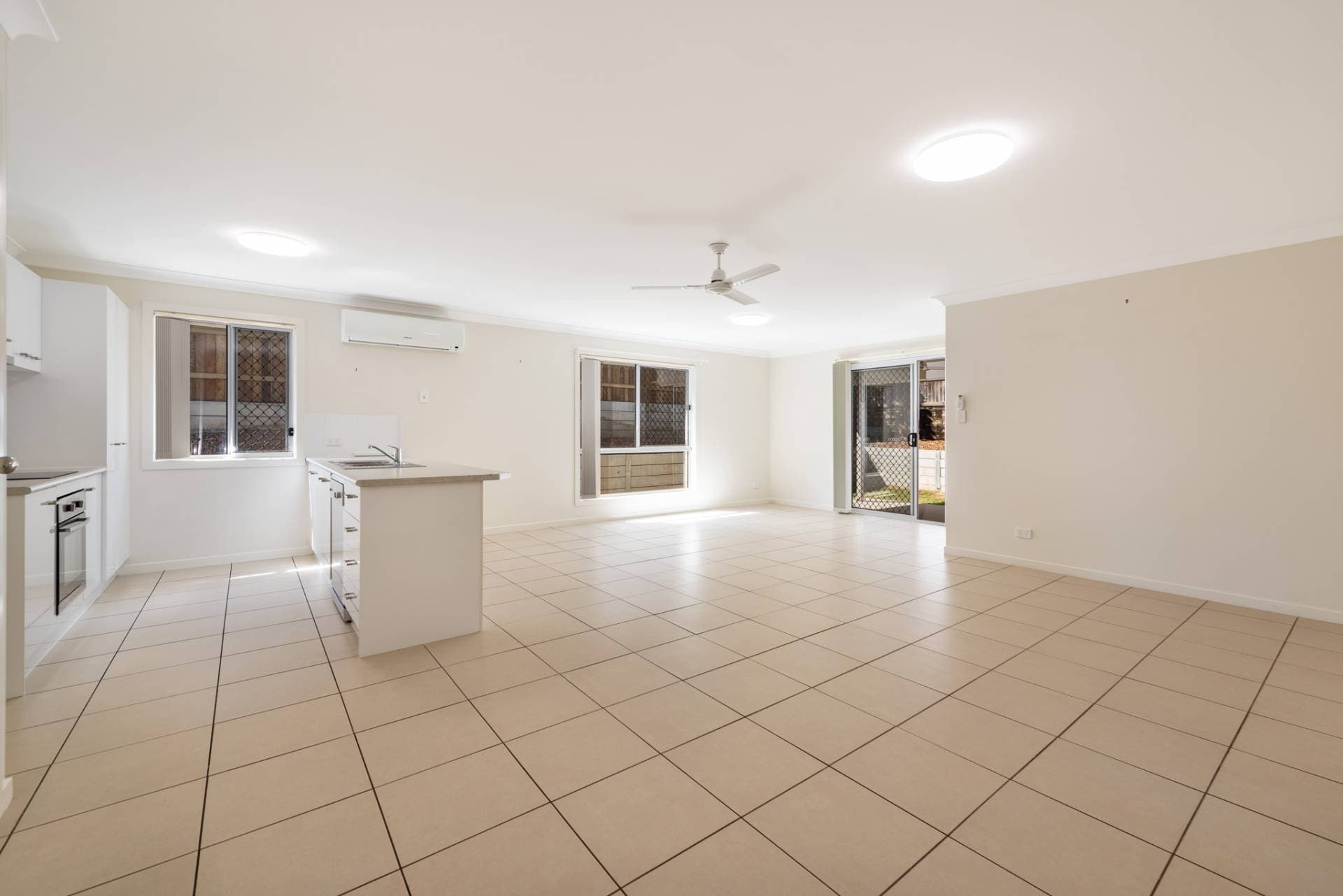 10 Felix Street, Cranley, QLD, Cranley - Thumbnail 3