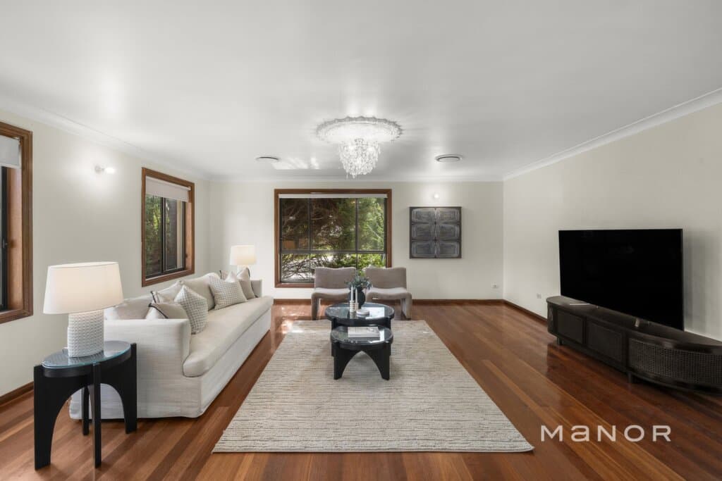 8 Christopher Street, Baulkham Hills, NSW, Baulkham Hills - Thumbnail 4