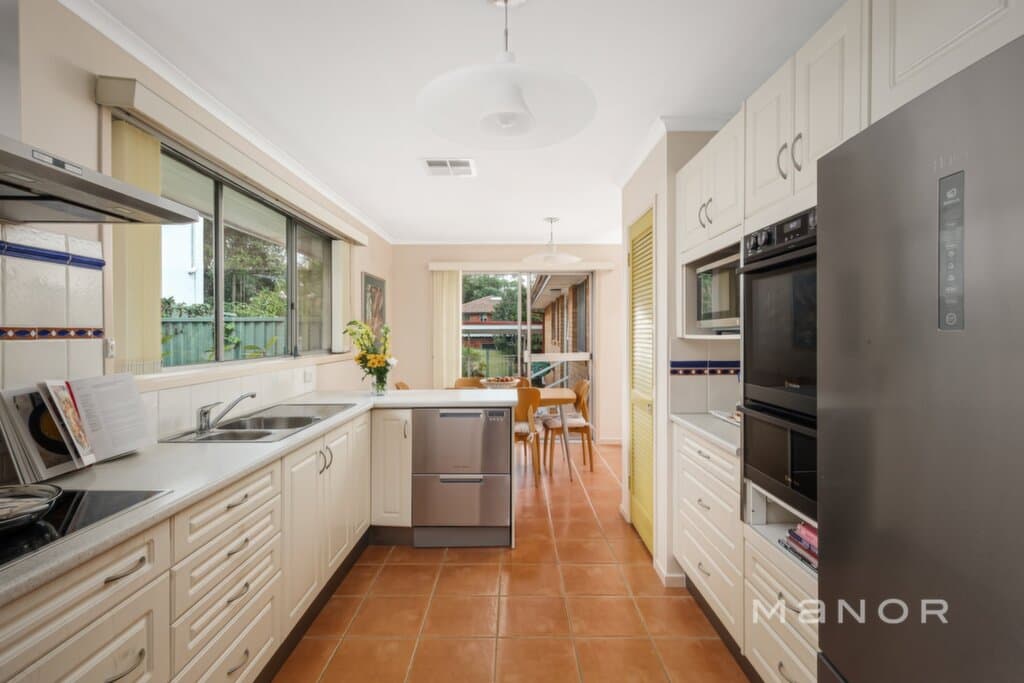 16 Burton Avenue Northmead, Northmead - Thumbnail 6