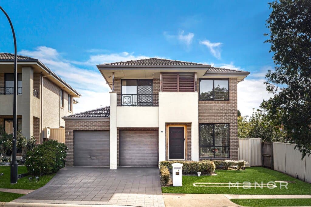 19 Rosebrook Avenue, Kellyville Ridge, NSW, Kellyville Ridge - Thumbnail 2