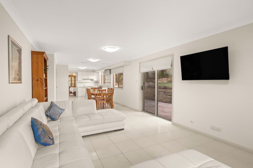 4 Amelia Godbee Avenue Glenhaven, Glenhaven - Thumbnail 4