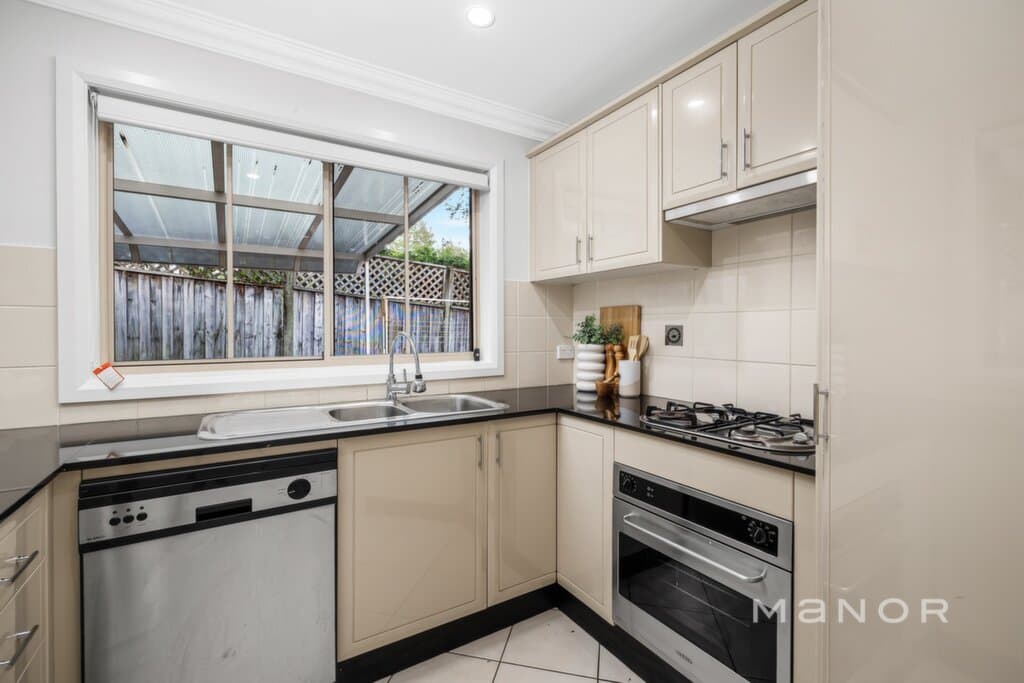 2/27-29 Francis Street, Castle Hill, NSW, Castle Hill - Thumbnail 5