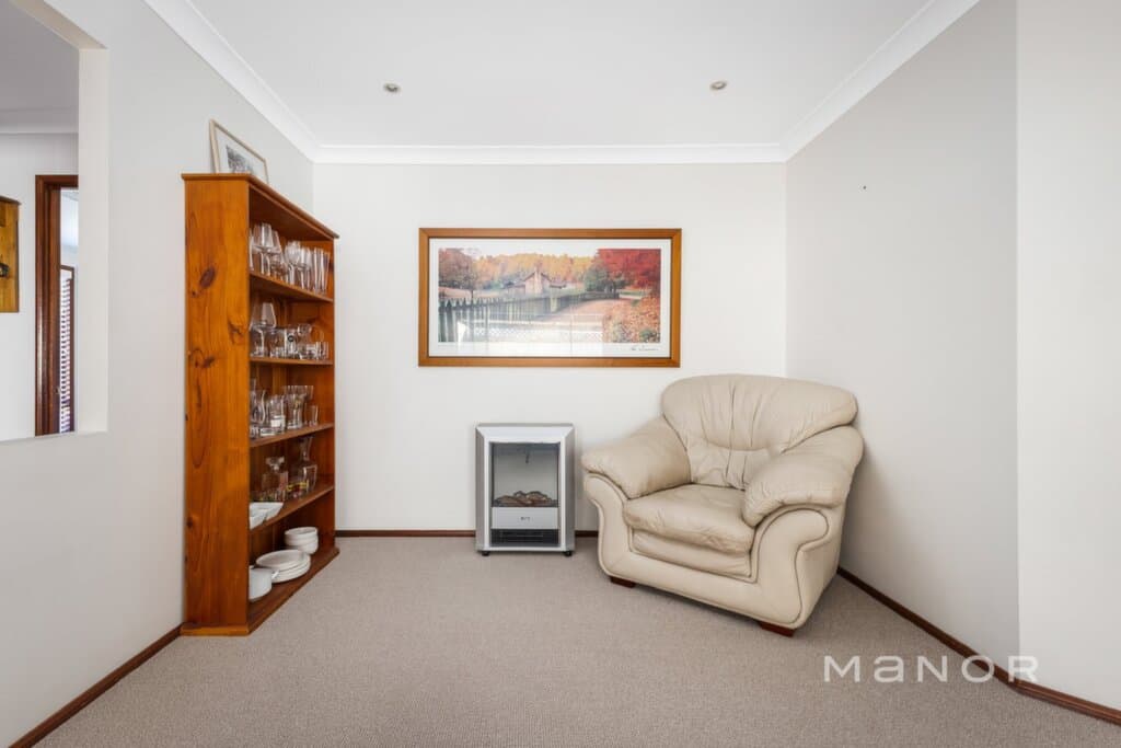 15 Stave Place, Kellyville Ridge, NSW, Kellyville Ridge - Thumbnail 5