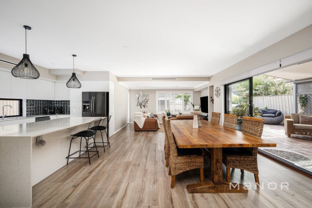 24 Guardian Avenue Beaumont Hills, Beaumont Hills - Thumbnail 4