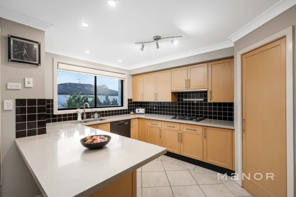 84 Chepstow Drive Castle Hill, Castle Hill - Thumbnail 4
