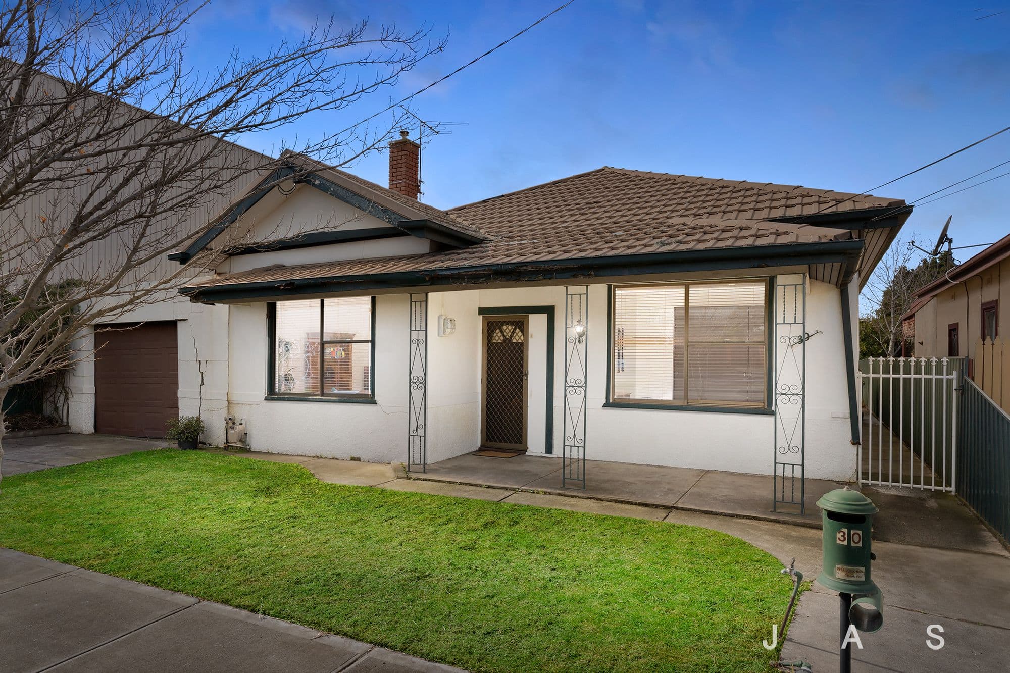 30 Maddock Street, Footscray, Footscray - Thumbnail 2