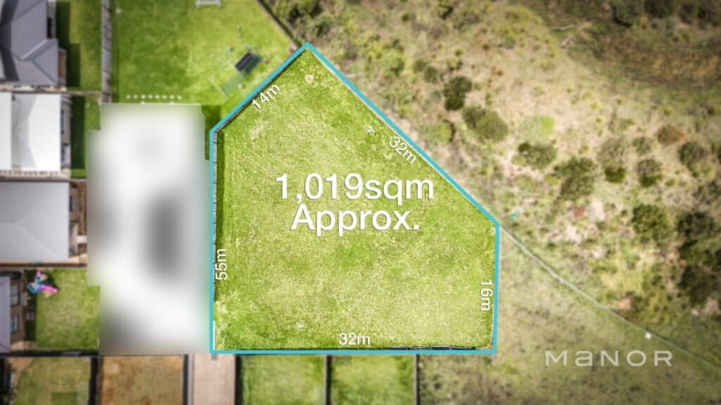 156 Mount Carmel Drive Box Hill, Box Hill - Thumbnail 2
