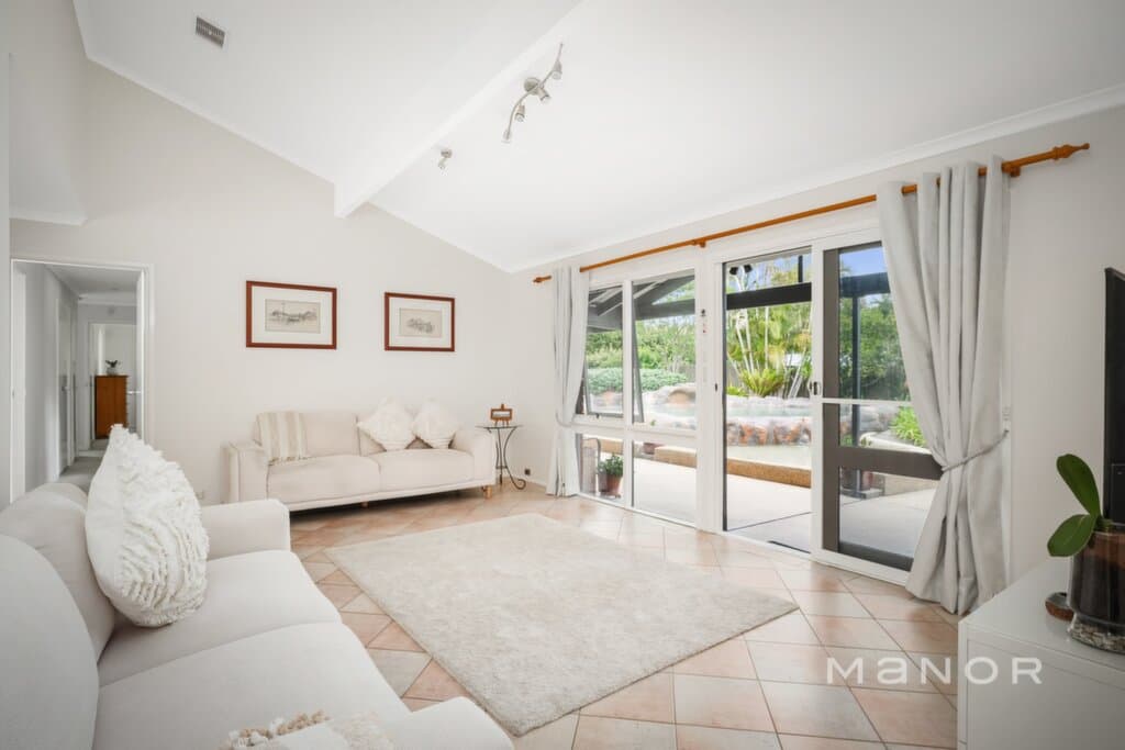 109 Greenbank Drive Glenhaven, Glenhaven - Thumbnail 7