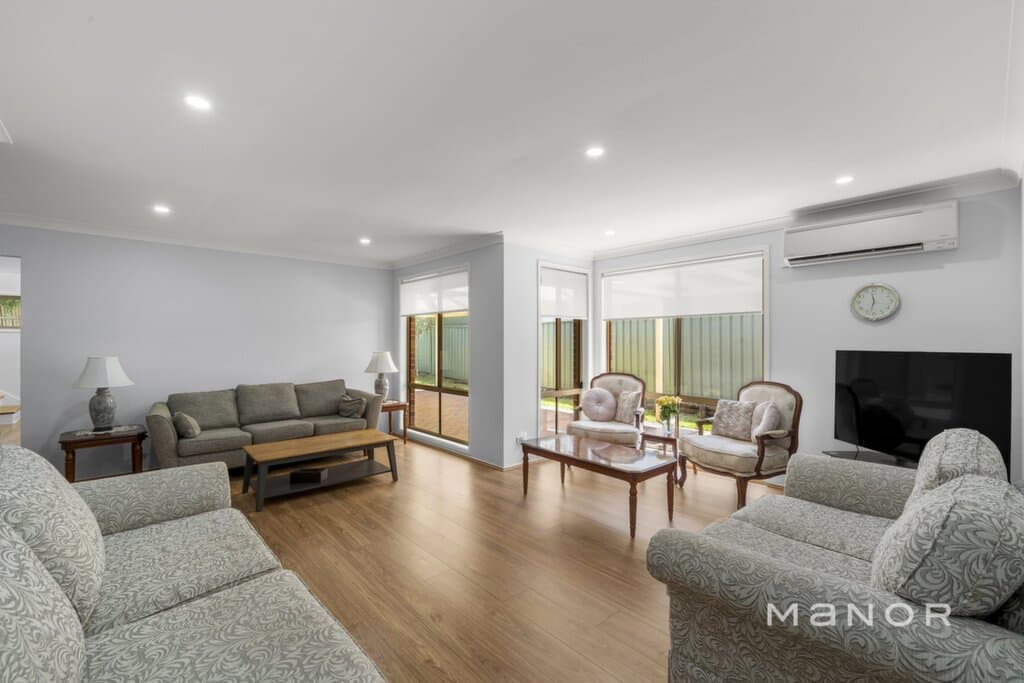 17 Sharrock Avenue Glenwood, Glenwood - Thumbnail 3