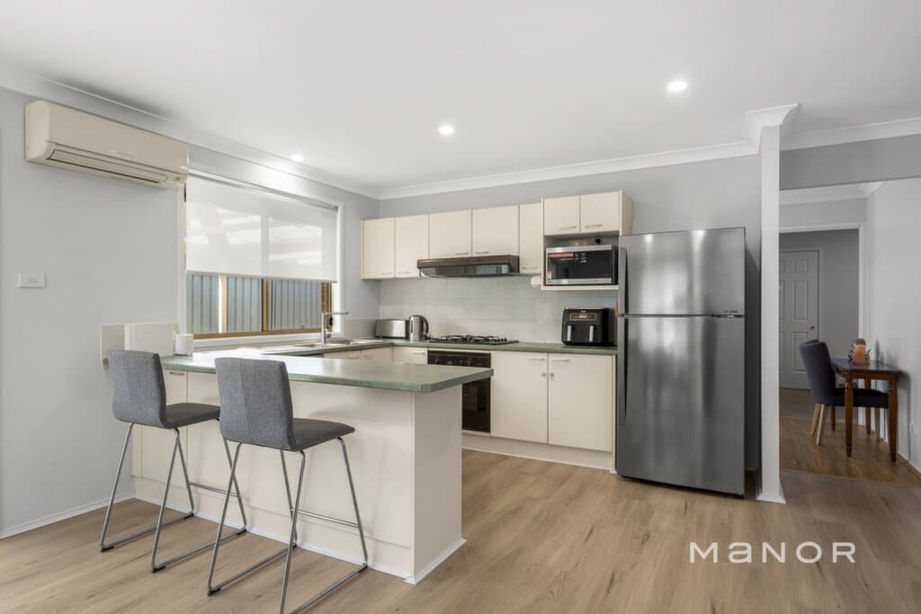17 Sharrock Avenue Glenwood, Glenwood - Thumbnail 4