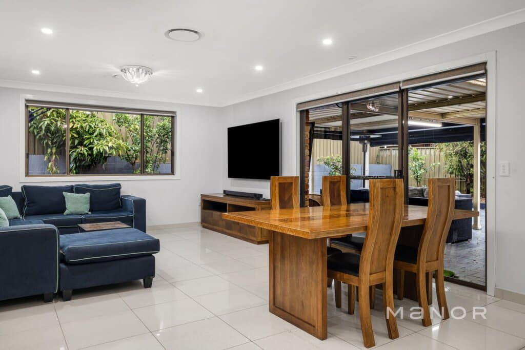Quakers Hill, Quakers Hill - Thumbnail 3