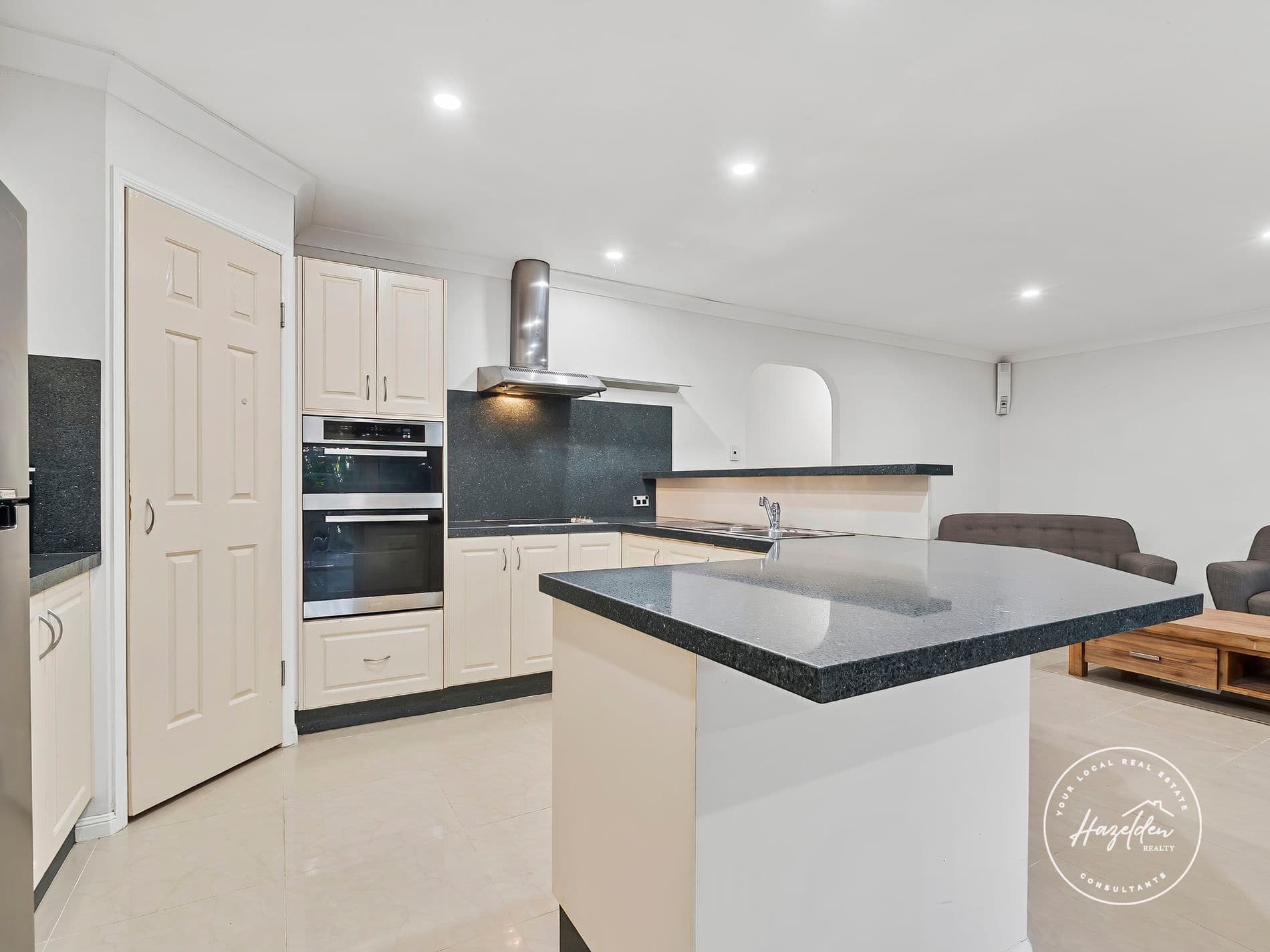 19 Riverwood Drive, Bellmere, Bellmere - Thumbnail 2