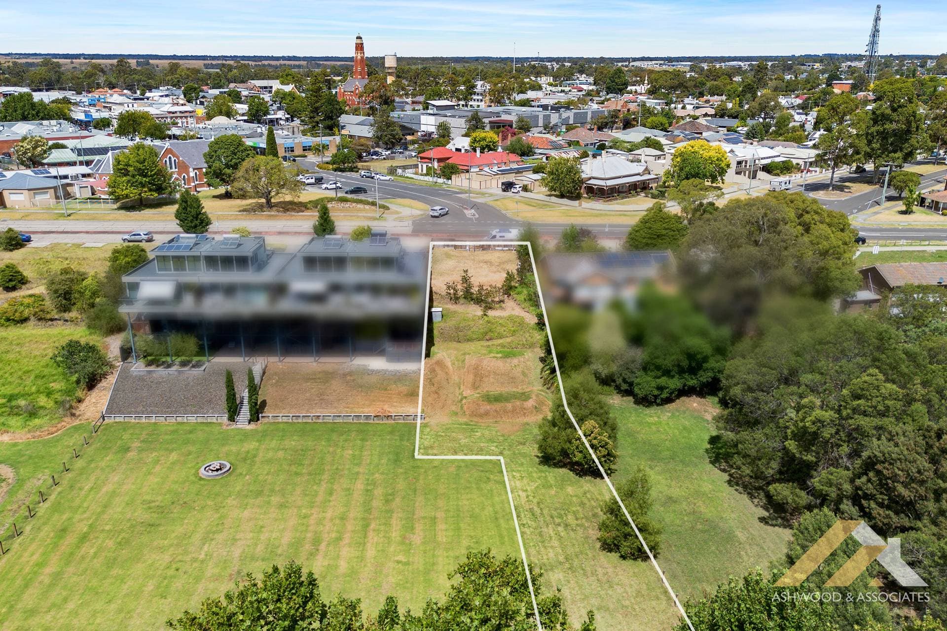52 Riverine St, Bairnsdale VIC 3875, Bairnsdale - Thumbnail 2