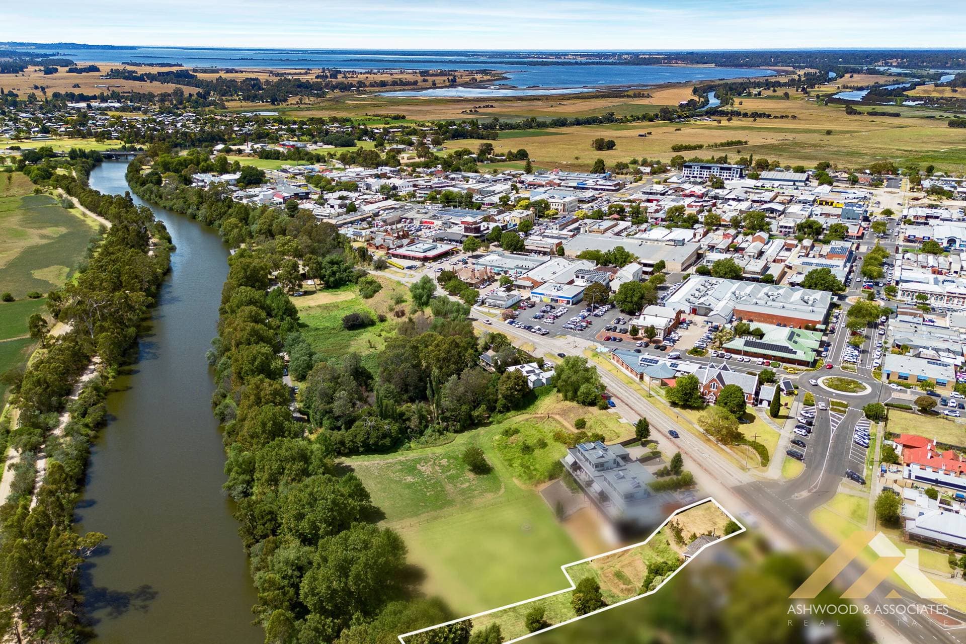 52 Riverine St, Bairnsdale VIC 3875, Bairnsdale - Thumbnail 5