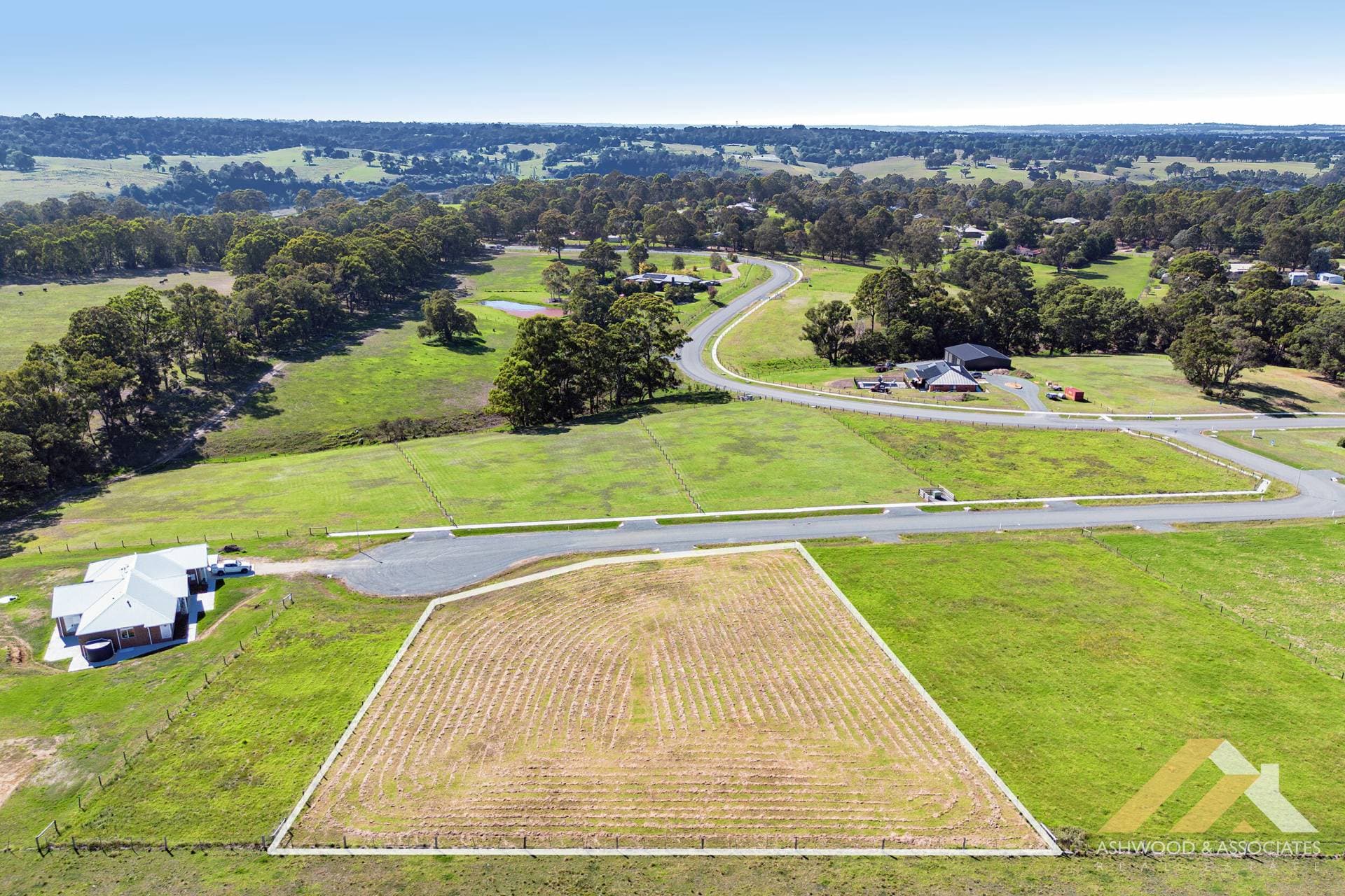 17 Minka Rise, Nicholson VIC 3882, Nicholson - Image 1
