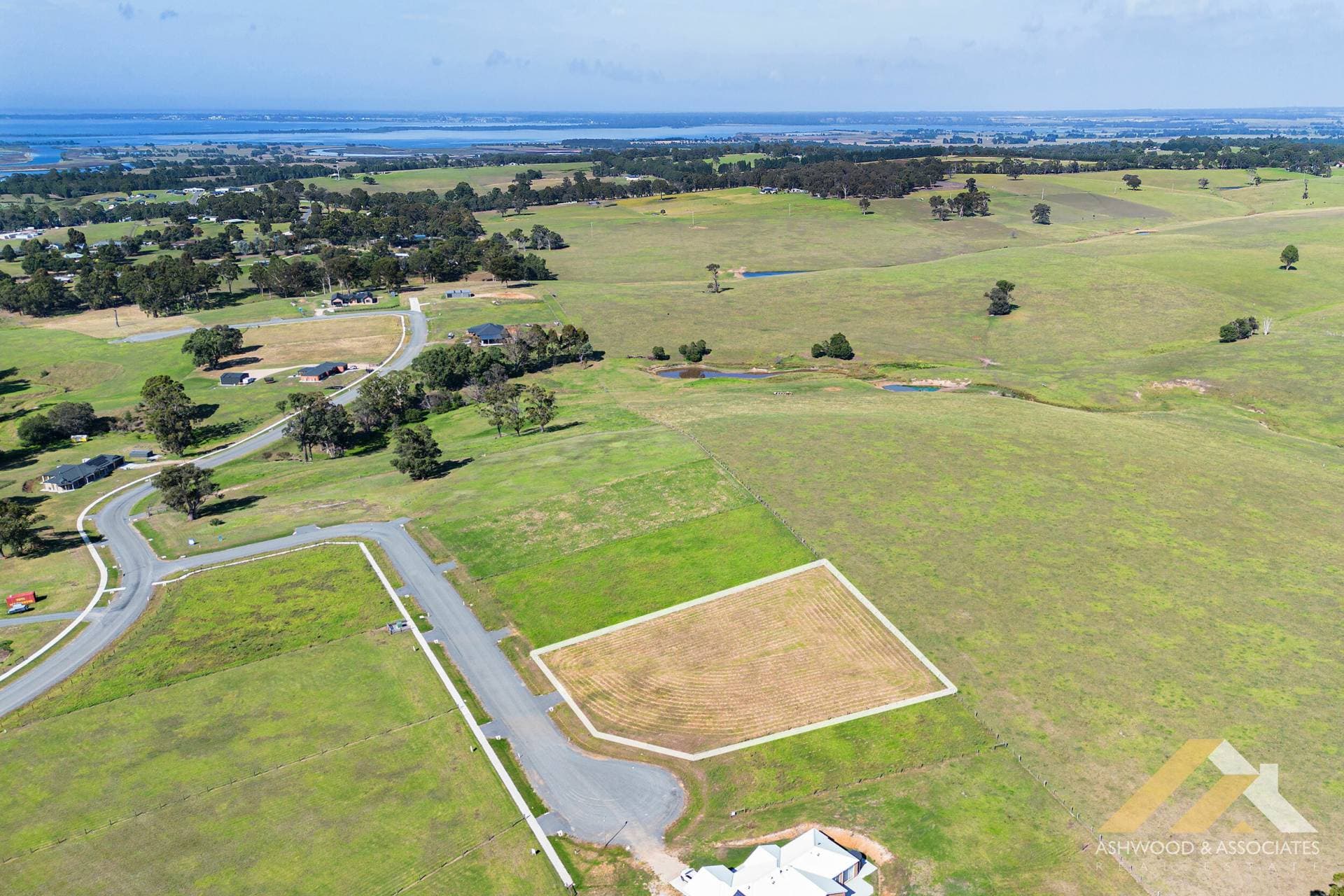 17 Minka Rise, Nicholson VIC 3882, Nicholson - Thumbnail 4
