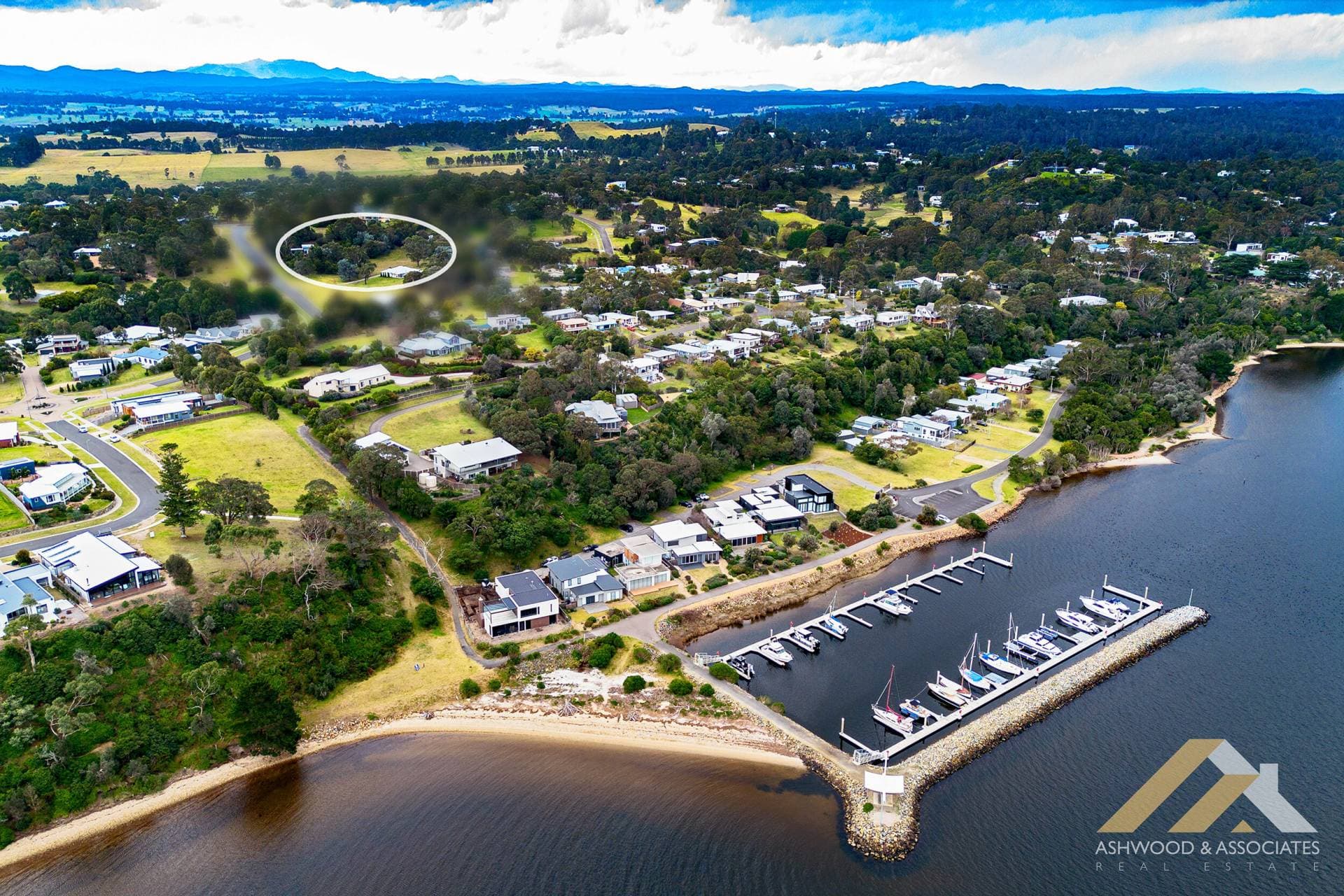 17 Storth Ryes Ave, Metung VIC 3904, Metung - Image 1